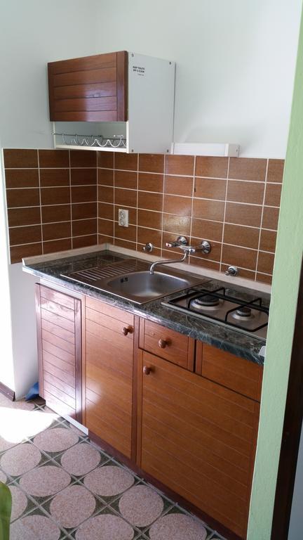Apartments And Rooms Mirjana Bibinje Habitación foto